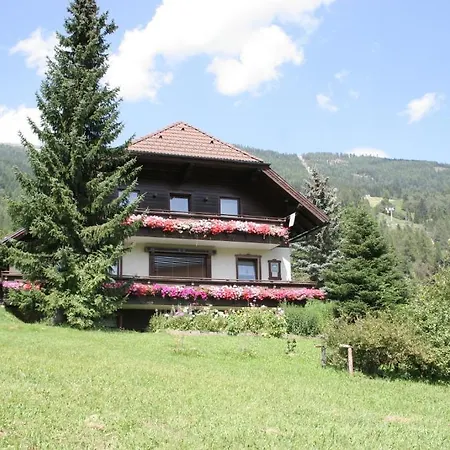 Haus Mayr Frühstückspension Sankt Michael im Lungau